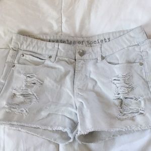 Articles of society women’s jean shorts with rips